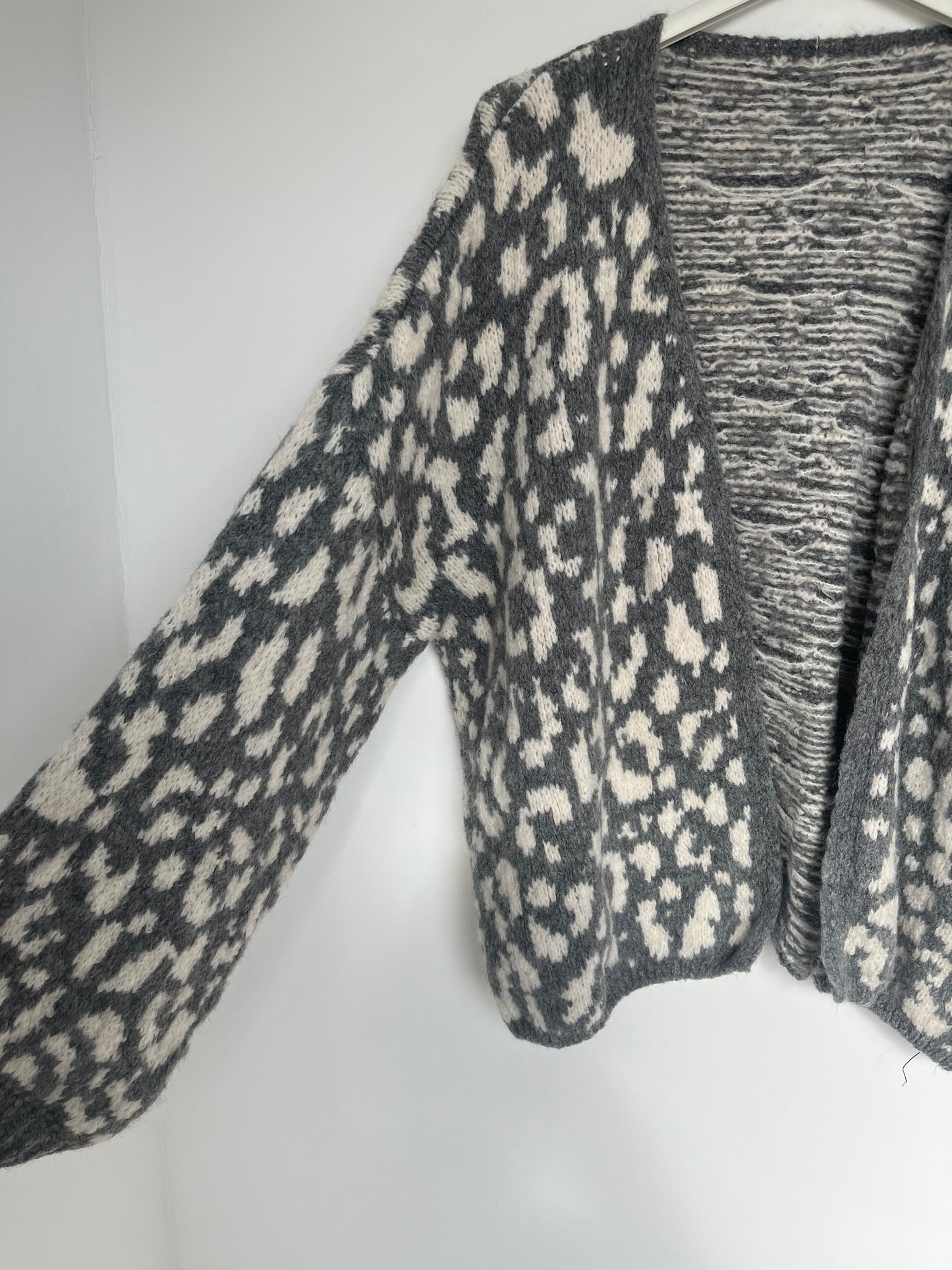 Cardigan "Leo Love" (dunkelgrau)