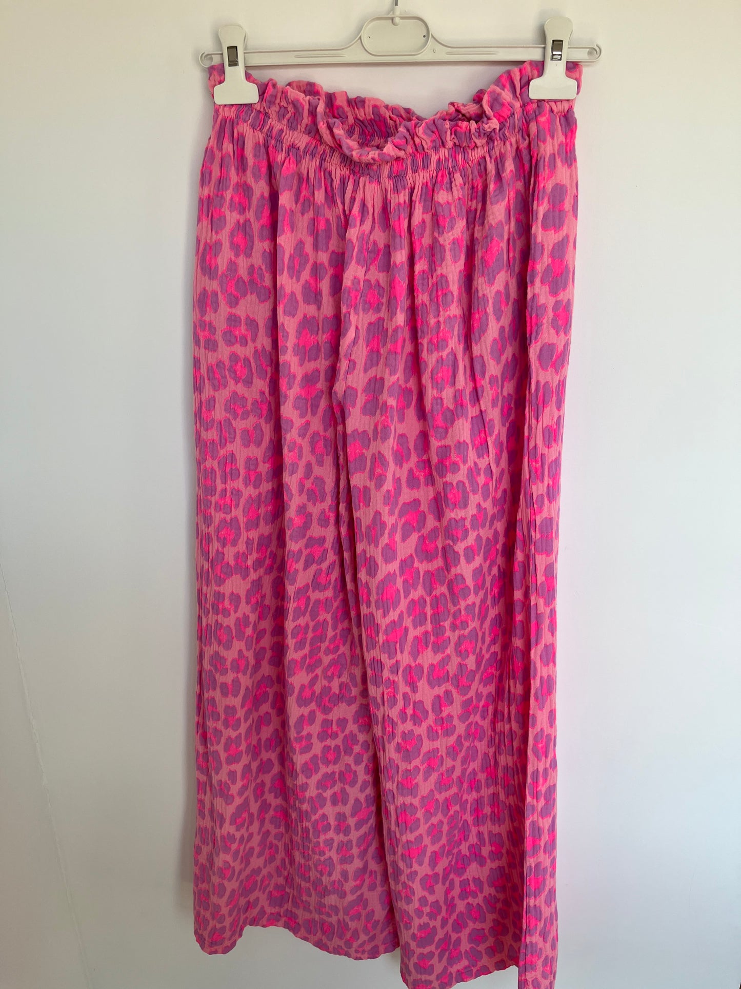 Musselin Hose Leo (pink-flieder)