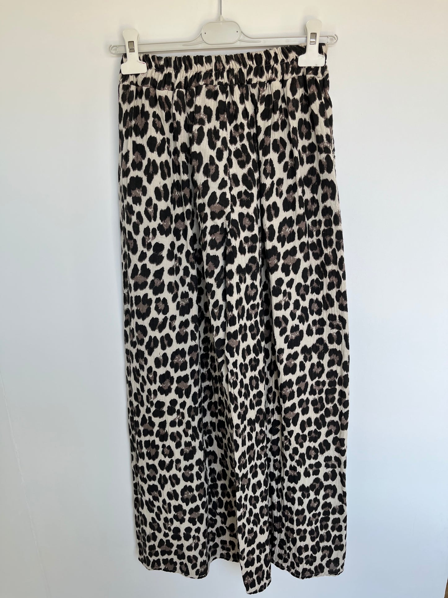 Musselin Hose Leo (beige-braun)