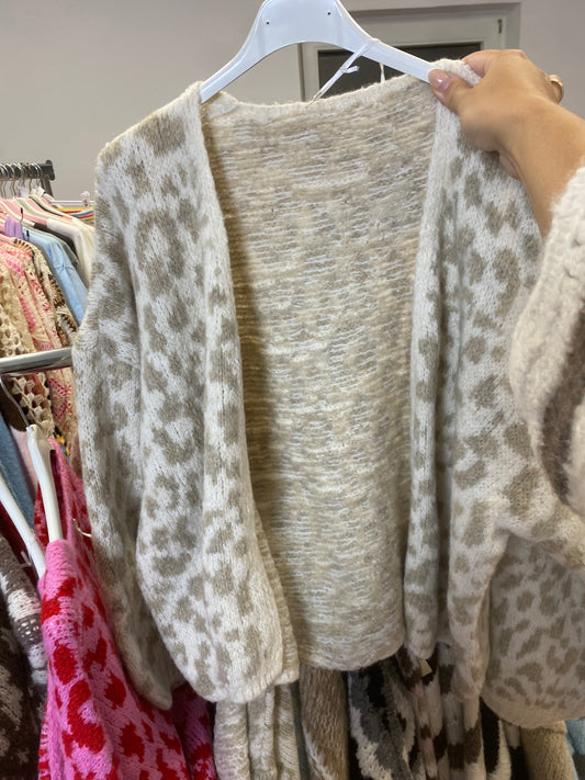 Cardigan "Leo Love" (beige)