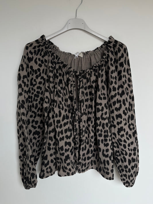 Musselin Off Shoulder Bluse (Leo - taupe)