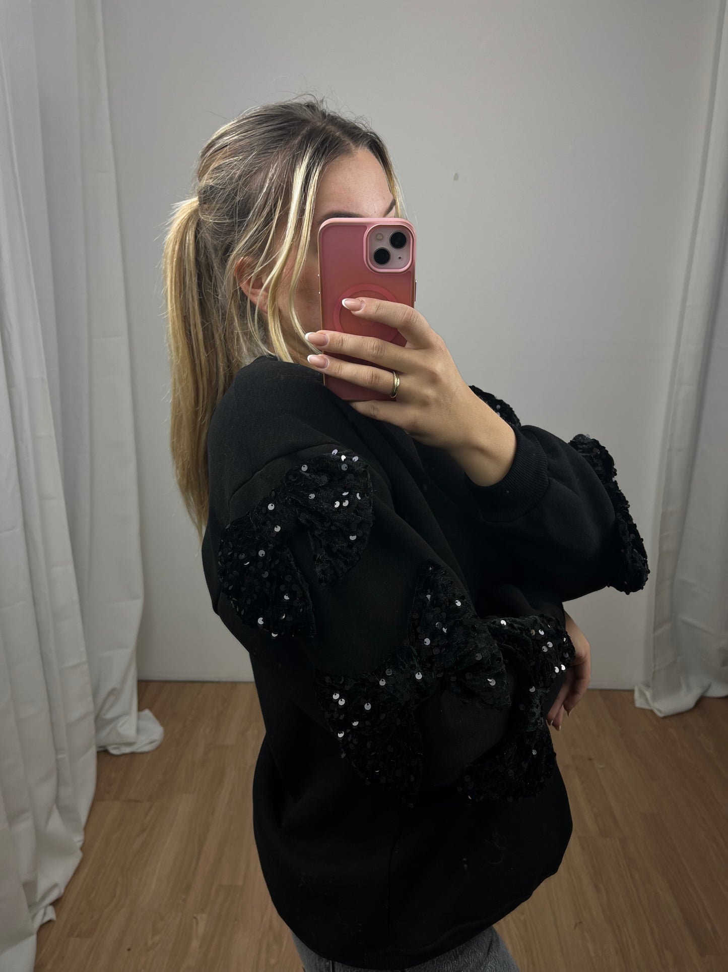 Sweatshirt Pailetten Schleife "Rina"