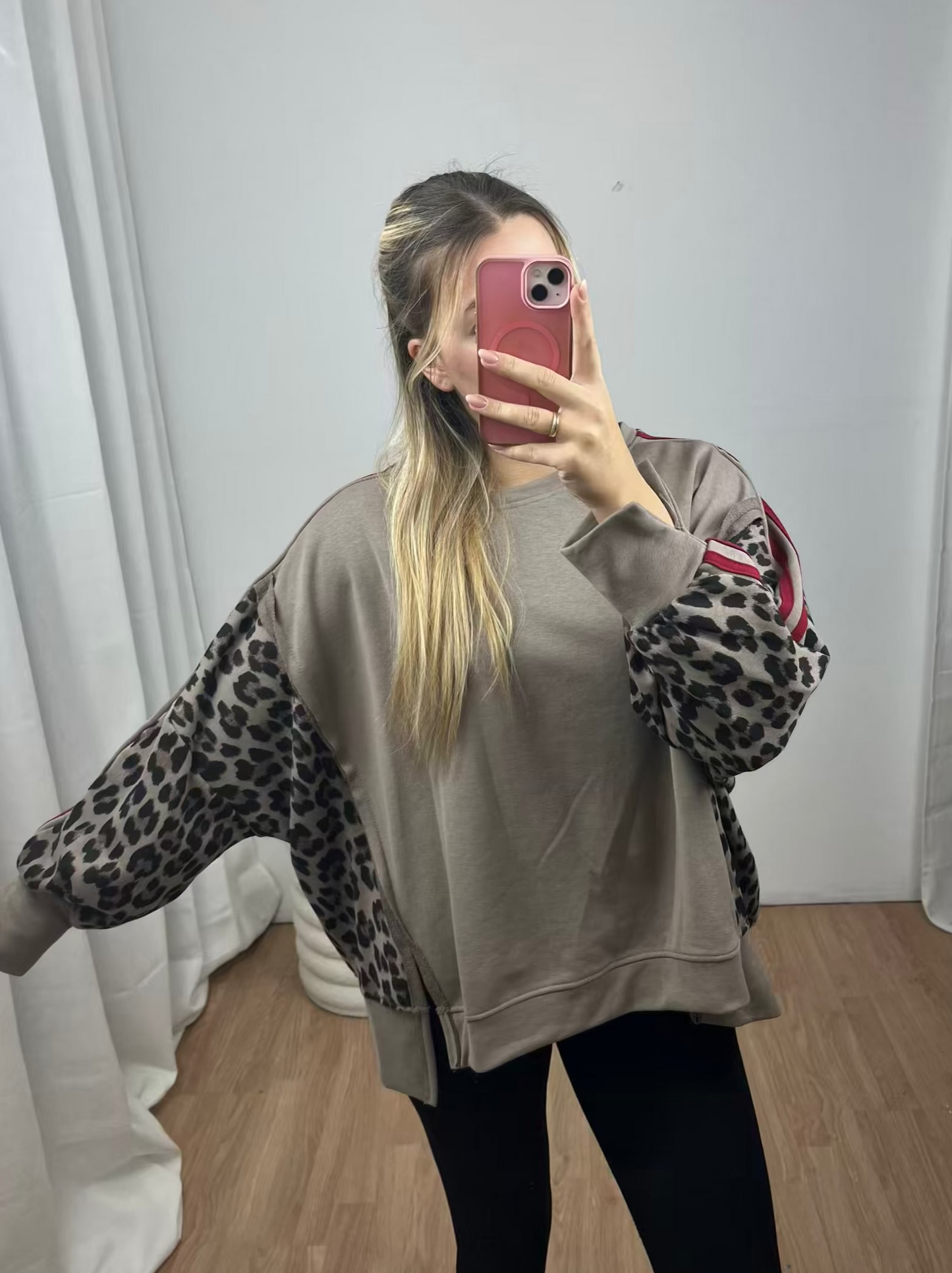 Leo Sweatshirt "Cleo"