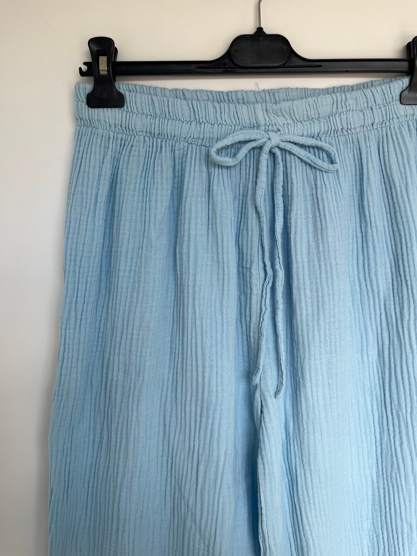 Musselin Hose "Nora" -curvy- (hellblau)