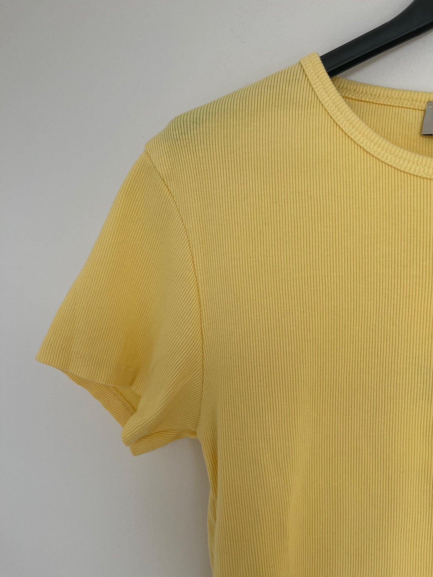 SALE Basic T-Shirt -gerippt- (gelb)