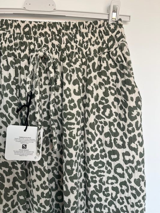 Musselin Hose Leo (khaki)