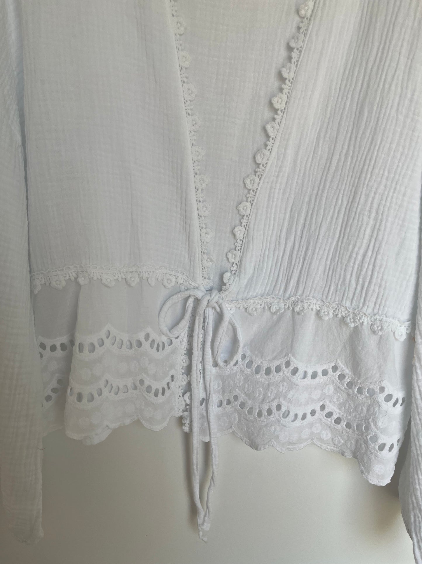 SALE Musselin Bluse "Rüschen" (weiß)