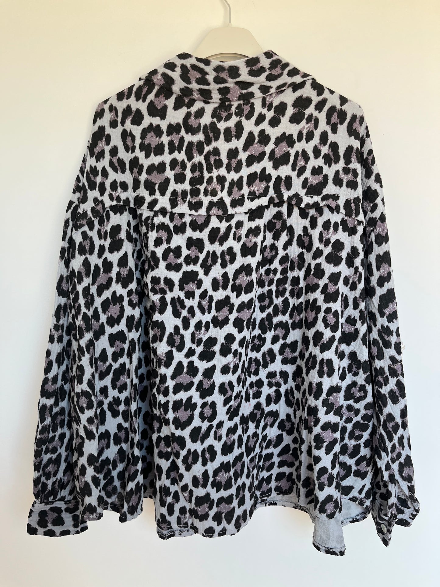 Musselin Bluse "Mia" (Leo - grau)
